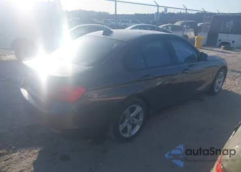 2012 BMW 328I z USA, uszkodzony, nr VIN WBA3A5G57CNP15774